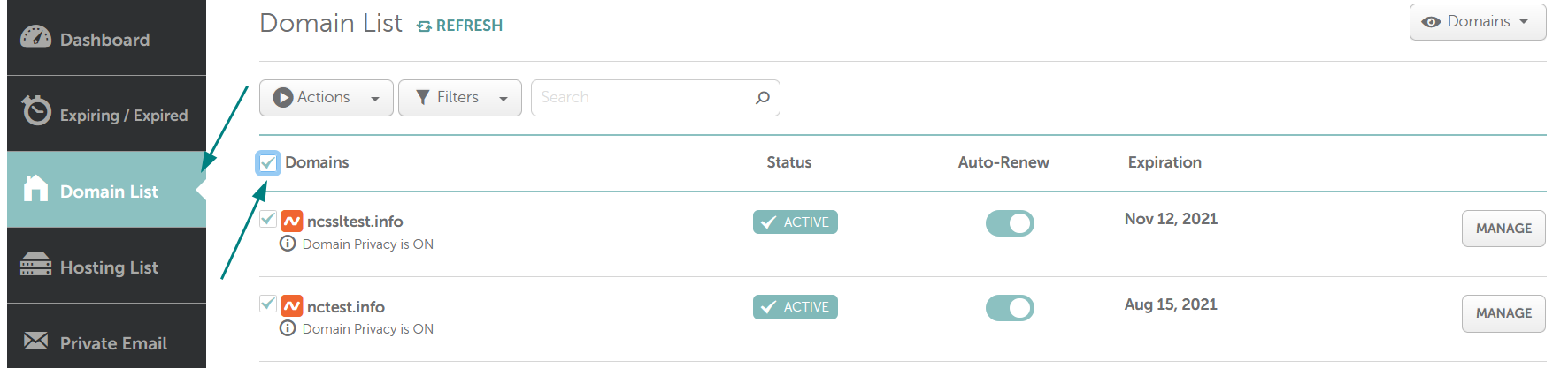 Interface Namecheap Domain List avec domaines, statut, renouvellement automatique et gestion